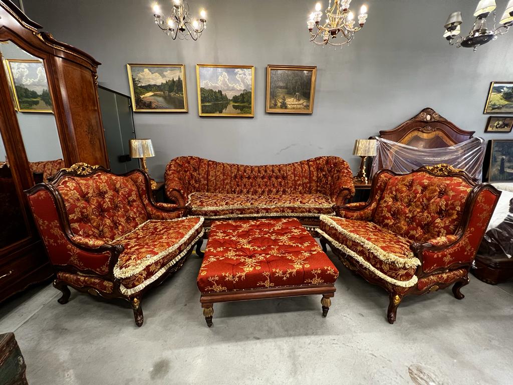 Комплект мягкой мебели Royal Collection: диван-кровать, 2 кресла и банкетка, Англия. 