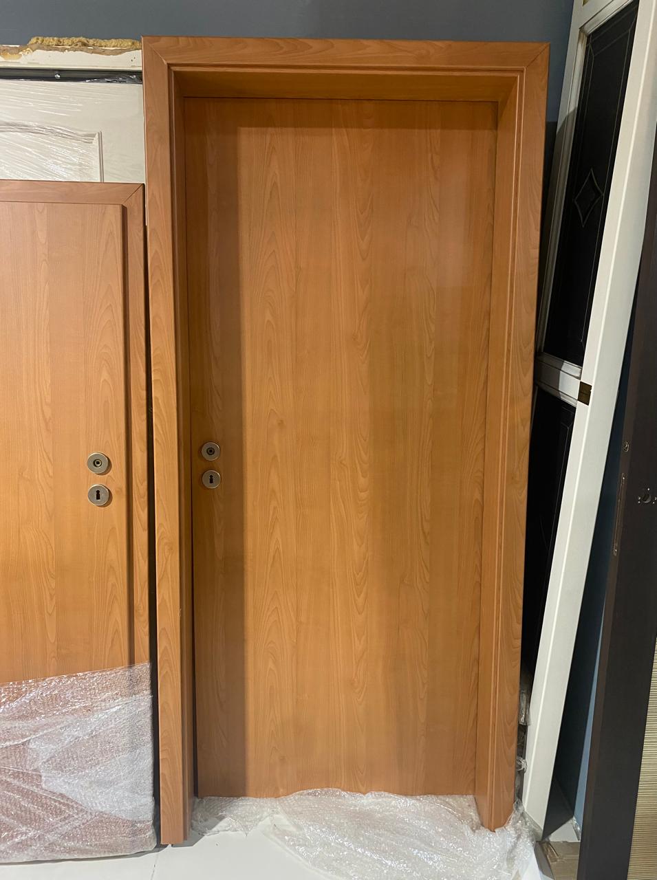 Дверь межкомнатная с коробкой В197см.