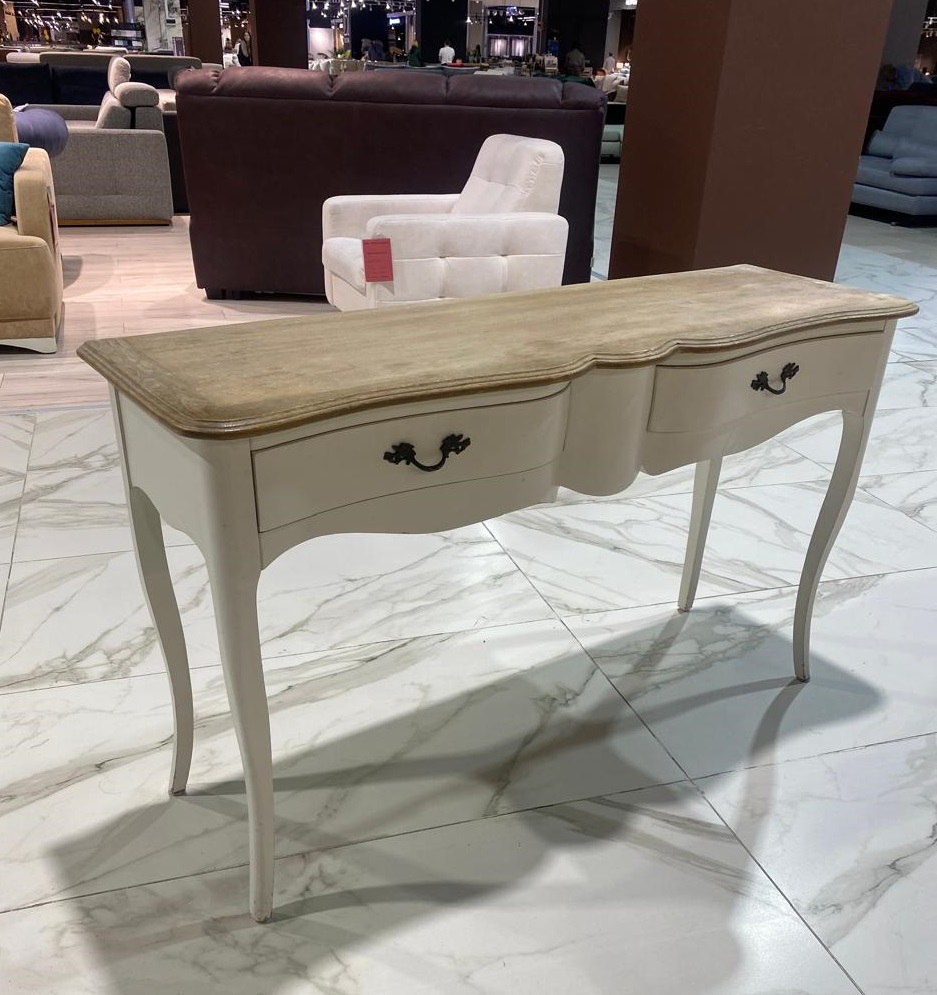 Консольный столик 