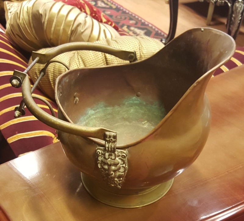 Зольник антикварный.