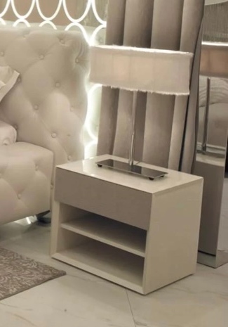 Тумбочка Aymer IPE Cavalli Visionnaire.